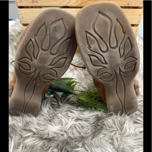 𝅺WINTER Suede Boots by Navid O Nadia - Picture 3 of 8